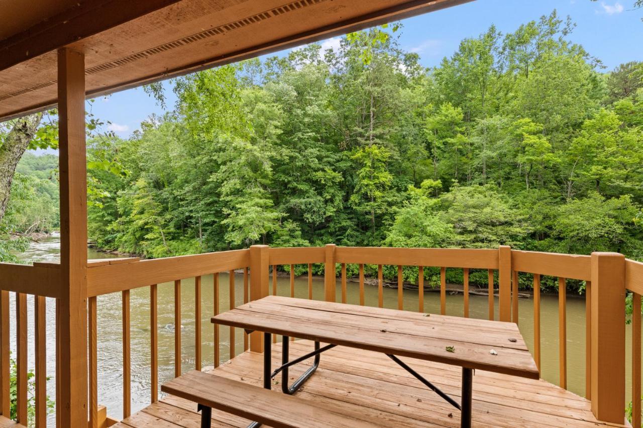 2 Bed 1 Bath Vacation Home In Whittier Екстериор снимка